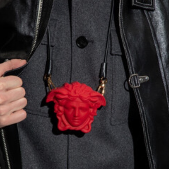 Versace 'La Medusa' AirPods Pro case NEW (AUTHENTIC) - Picture 5 of 12